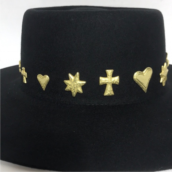 Lack of Color Celestial Boater Dipped
Crown Boster - Picture 4 of 6